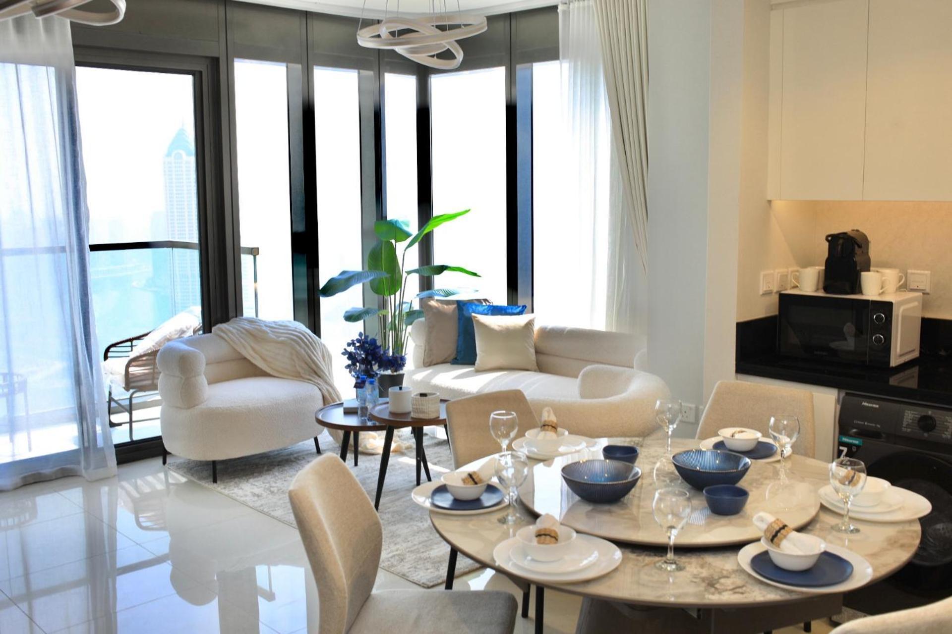 Premium 3br W Skyline Views Luxury At Floor 50 By Vibel Apartment